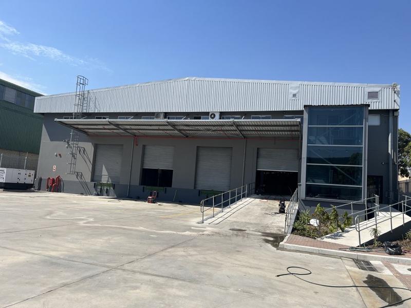 To Let commercial Property for Rent in Montague Gardens Western Cape